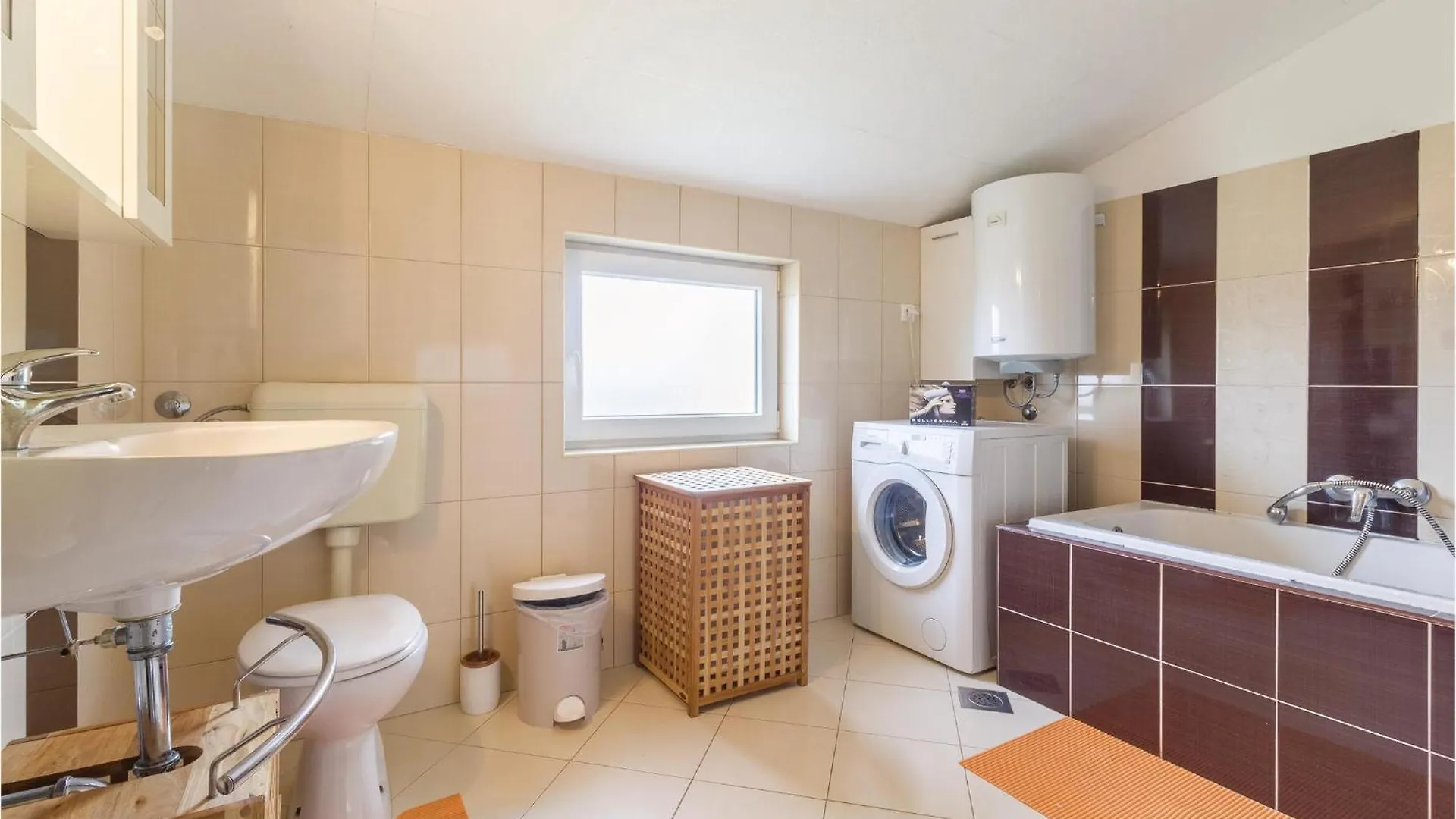 Dom wakacyjny Cozy Home In Pula With Kitchen